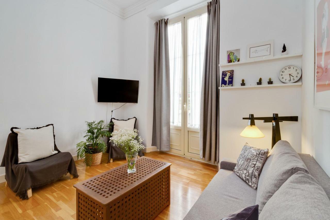 Апартаменты Del Parque Flats Letran Малага Экстерьер фото